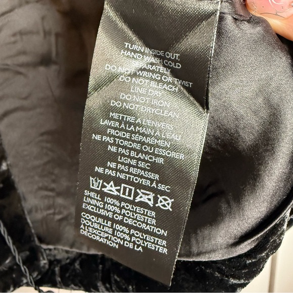 Free People Maxxie Bead Detail Velvet Jacket Black and Gold NWT $268 - Picture 10 of 12